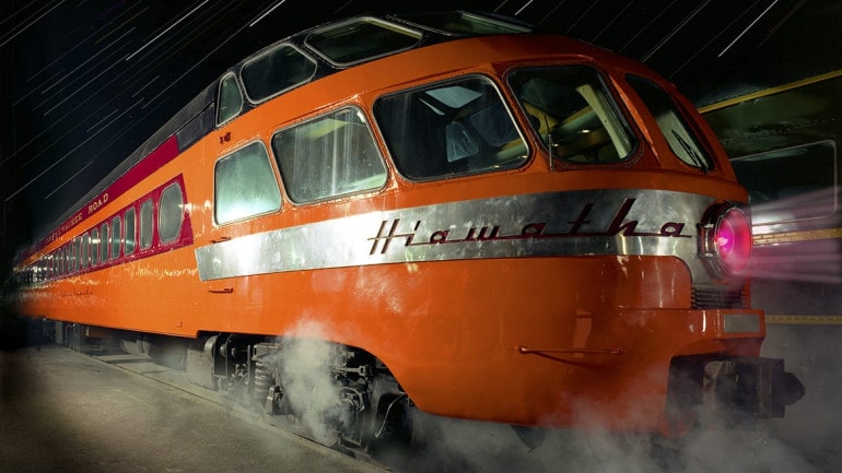 Photographer Roy Inman, who uses vintage flash bulbs in his work, took this photo when the classic Milwaukee Road Skytop Lounge car and a vintage Milwaukee Road passenger cars visited Union Station. (Photo: Roy Inman)