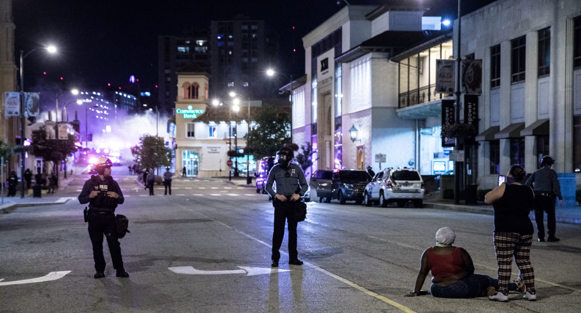 Protests on the Country Club Plaza