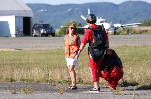 Stacy and Jan Welkom share a love of skydiving.