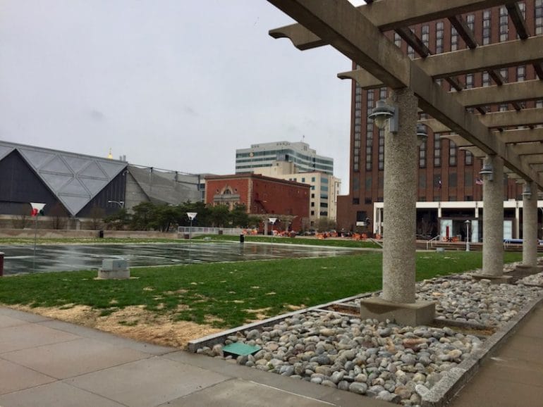 Barney Allis Plaza is showing its age 35 years after its last revamp.