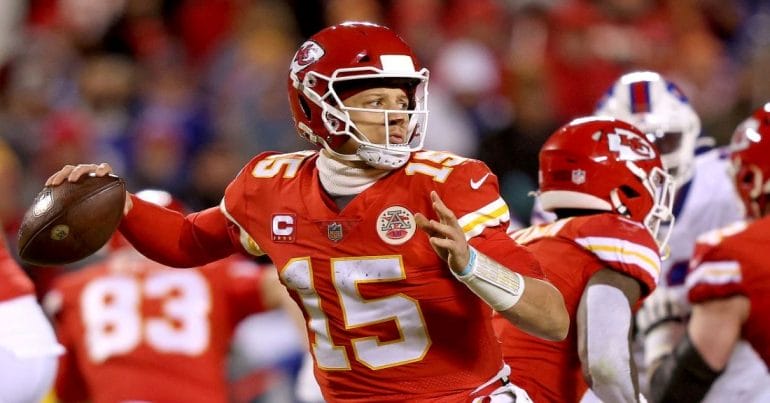 Patrick Mahomes throws a pass against the Buffalo Bills during the third quarter in the AFC Divisional Playoff game at Arrowhead Stadium on Jan. 23, 2022.