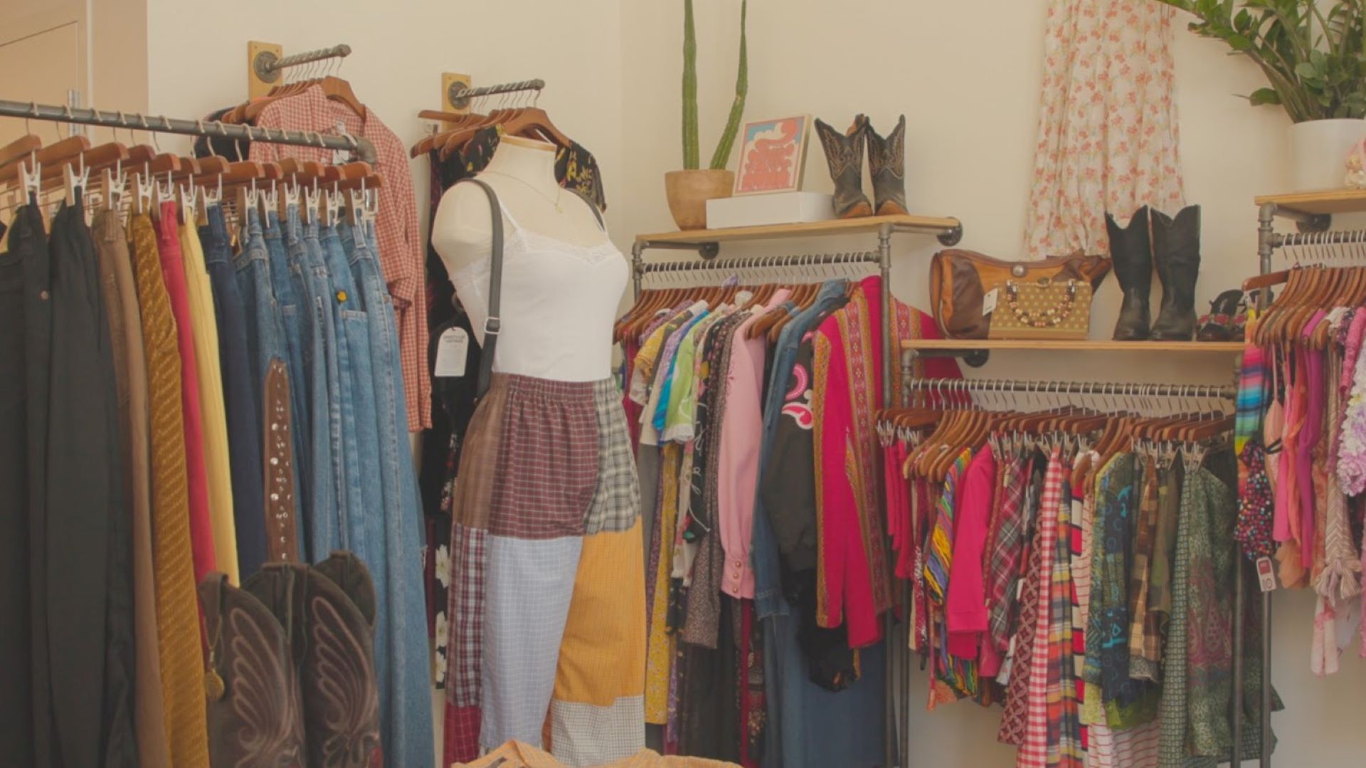 6 best vintage shops where millennials and Gen Zers are buying