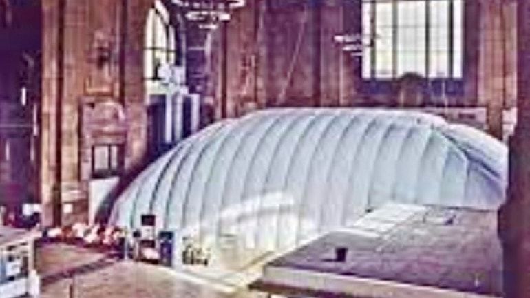 A plastic bubble installed by Amtrak in the 1980s to protect passengers from the leaky ceiling and falling plaster at Union Station.