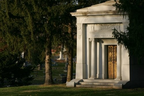 The mausoleum of Joseph Loose, brother of Kansas City biscuit king Jacob Loose.