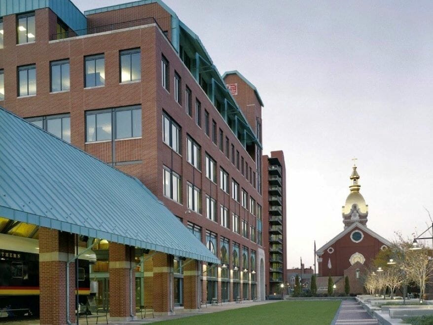 Kanas City Southern’s headquarters at 12th and Washington streets.