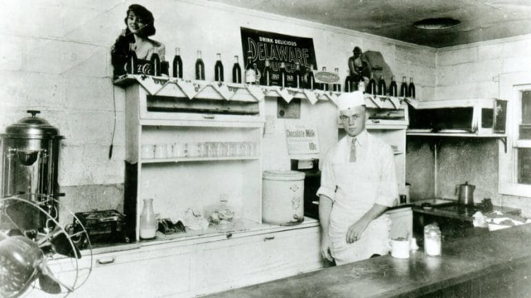 Interior view of White Castle number 4, located at 110 West First Street in Wichita, Kansas. It was the first White Castle to open in March 1921, but was known as White Castle number 4 because there were three other hamburger stands in Wichita under Anderson's ownership.