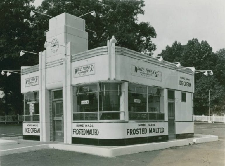 Exterior view of White Castle imitator, White Tower, in Riverdale, Maryland, in July 1939. The company slogan was “Take home a bagful.”