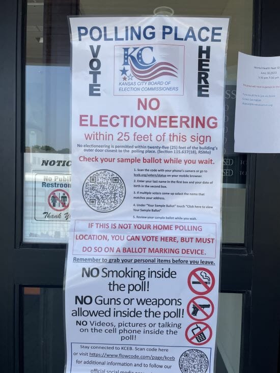 A sign on the door of a Kansas City polling location.