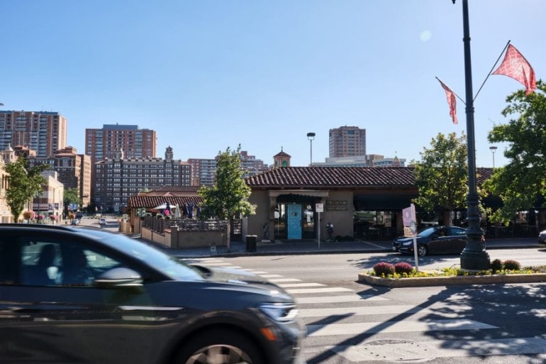 Highwoods Properties, former owner of the Country Club Plaza, once considered demolishing the Classic Cup block in the heart of the shopping district to make way for a high-rise office building.