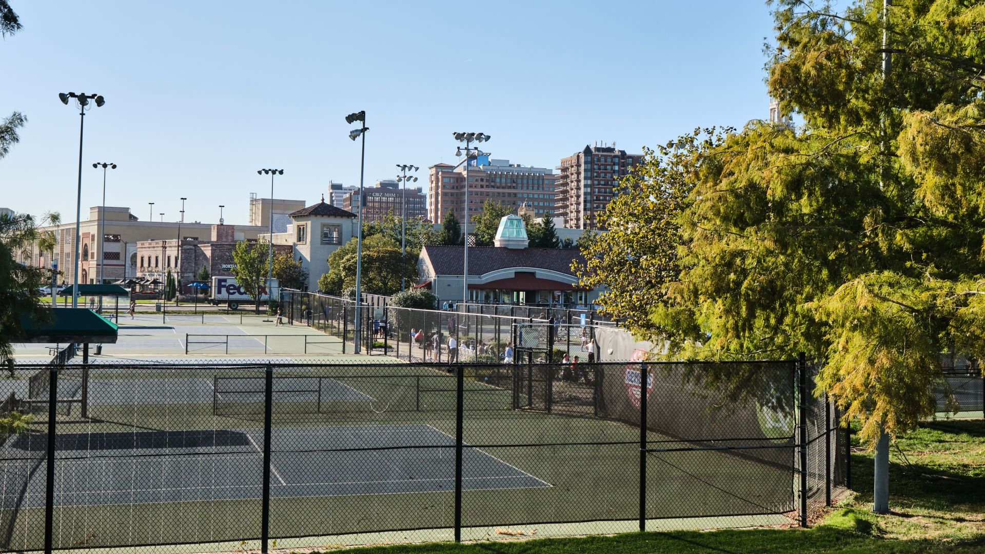 Image - Plaza Tennis Center Under New Management Amid Country Club Plaza Uncertainty